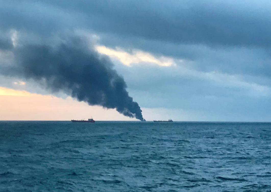 Smoke rises from a fire at a ship in the Kerch Strait near Crimea January 21, 2019. (Reuters)