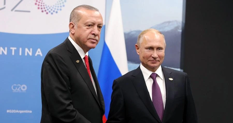 The two leaders are on opposite sides of the conflict: Russia provides critical support to the Syrian government, while Turkey has backed rebel groups fighting President Bashar Assad’s forces. (File/AFP)