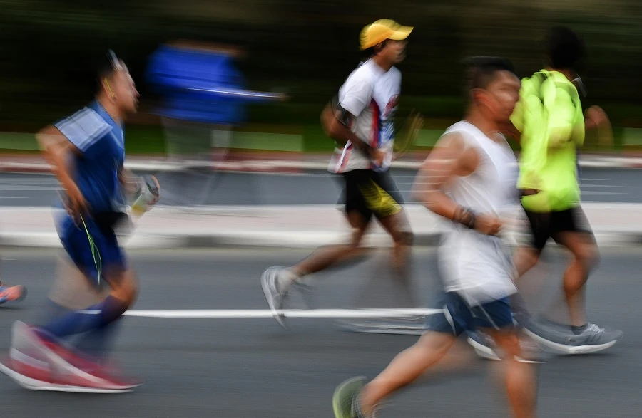 The race started 6 a.m. for wheelchair and elite athletes, while the public began running at 7 a.m. (File/AFP)