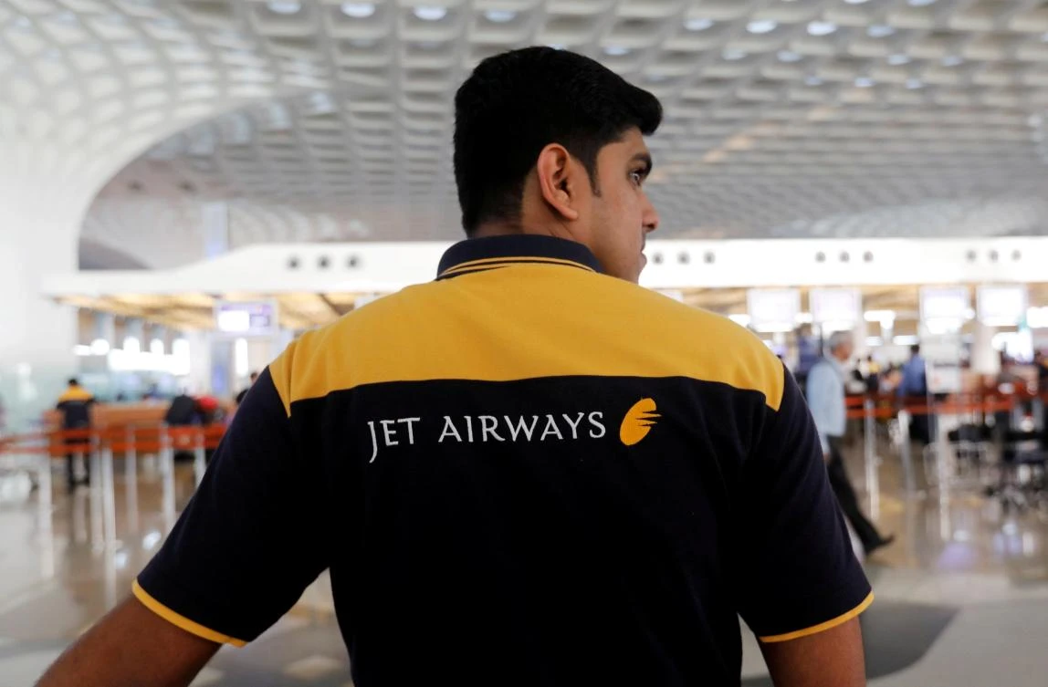Abu Dhabi carrier Etihad Airways has appointed turnaround specialist Alvarez & Marsal to conduct due diligence on Jet Airways . (Reuters)