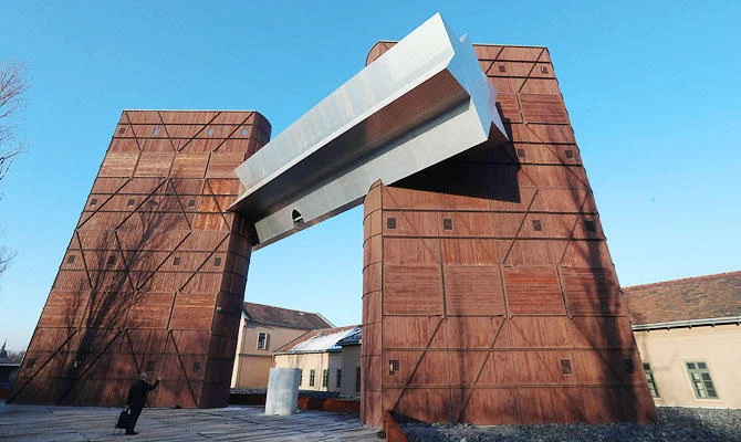 A man visits the new holocaust museum 'House of Fates' housed in what was the former 'Jozsefvarosi' railway station in Budapest on January 21, 2019. (AFP)