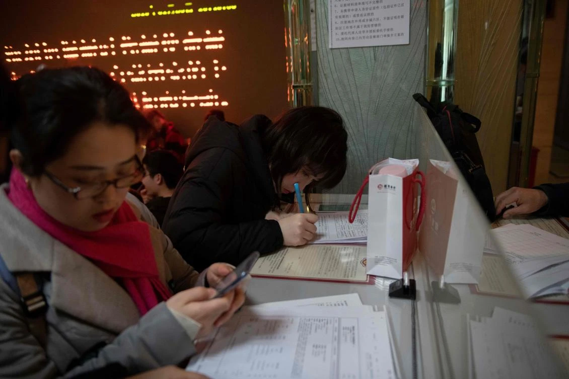 The number of people seeking arbitration in China has gone up as more companies experience difficulties in funding. (AFP)