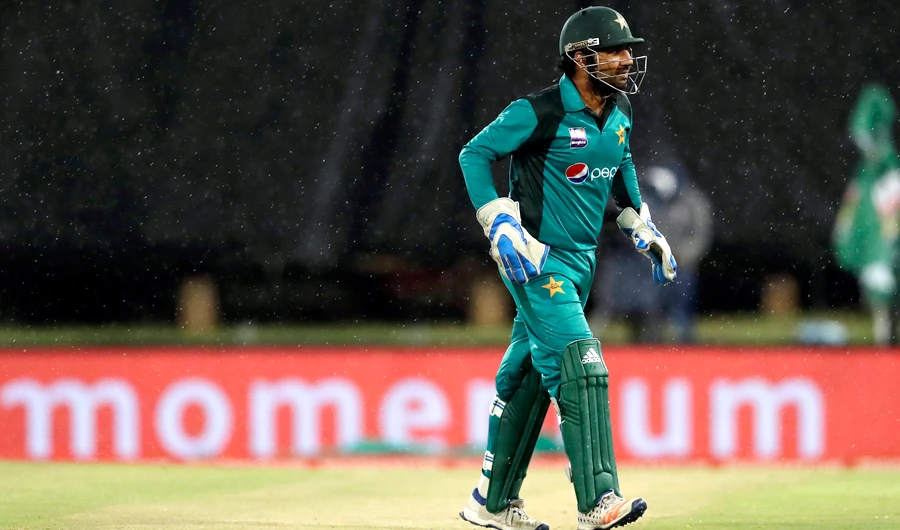 Pakistan captain banned 4 games for racist on-field taunt