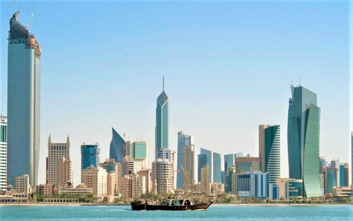 Kuwait announced a 2019/20 budget that included a 4.7 percent rise in spending to 22.5 billion dinars ($74.15 billion). (AFP)
