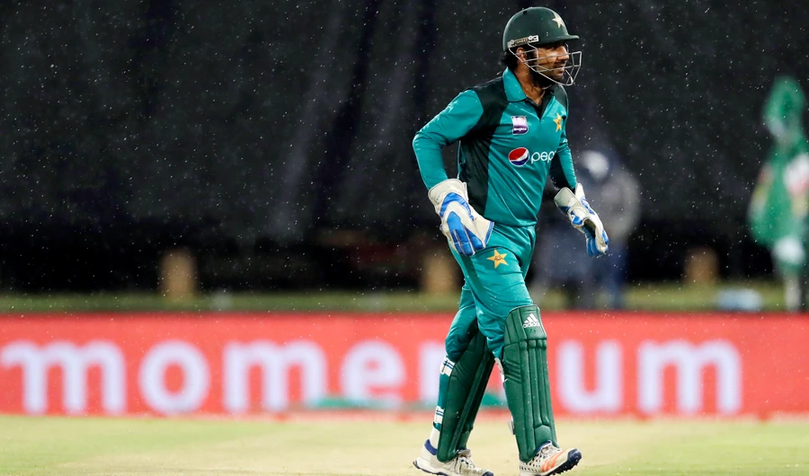 Pakistan captain Sarfraz vows to return improved man