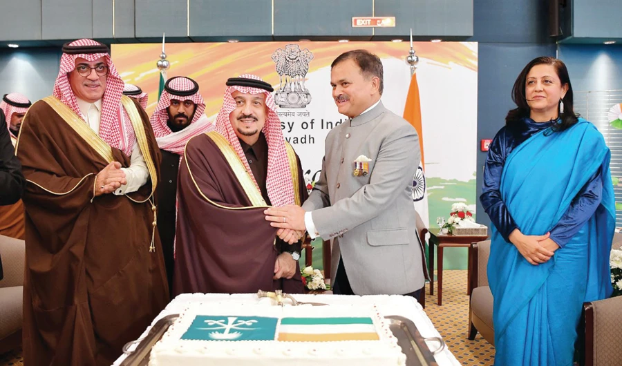 Riyadh Gov. Prince Faisal bin Bandar attends India’s 70th Republic Day reception hosted by Indian Ambassador Ahmad Javed in Riyadh. (SPA)