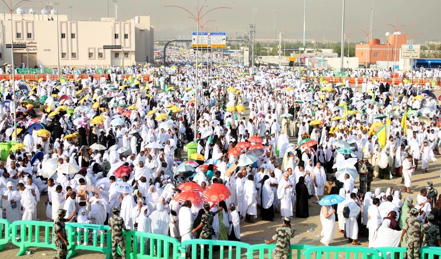 Almost 1.1 million Muslims used the Maqam portal in its trial phase last year. (Salman Al-Marzouki/AN photo)