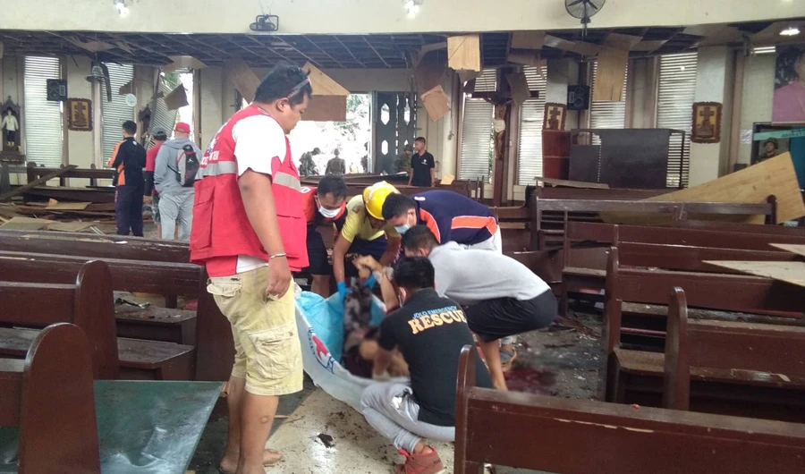 Indonesia seeks confirmation over Philippine cathedral suicide attack