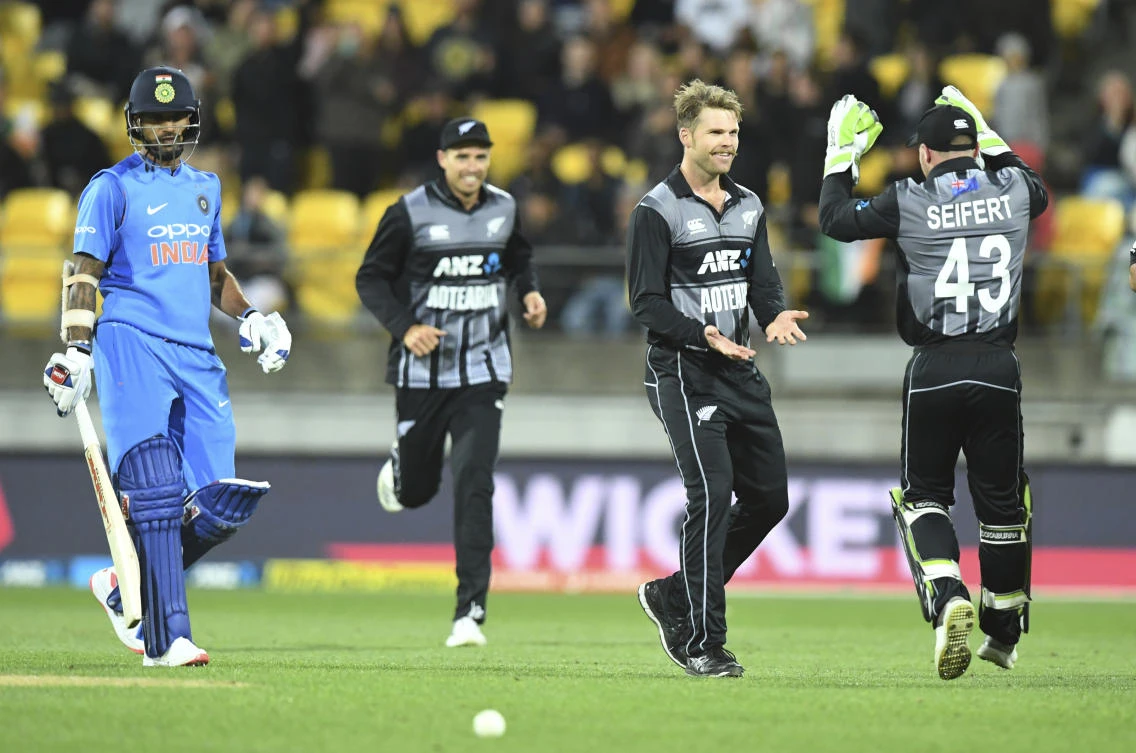 The Kiwis crushed the tourists in Wellington. (AFP)