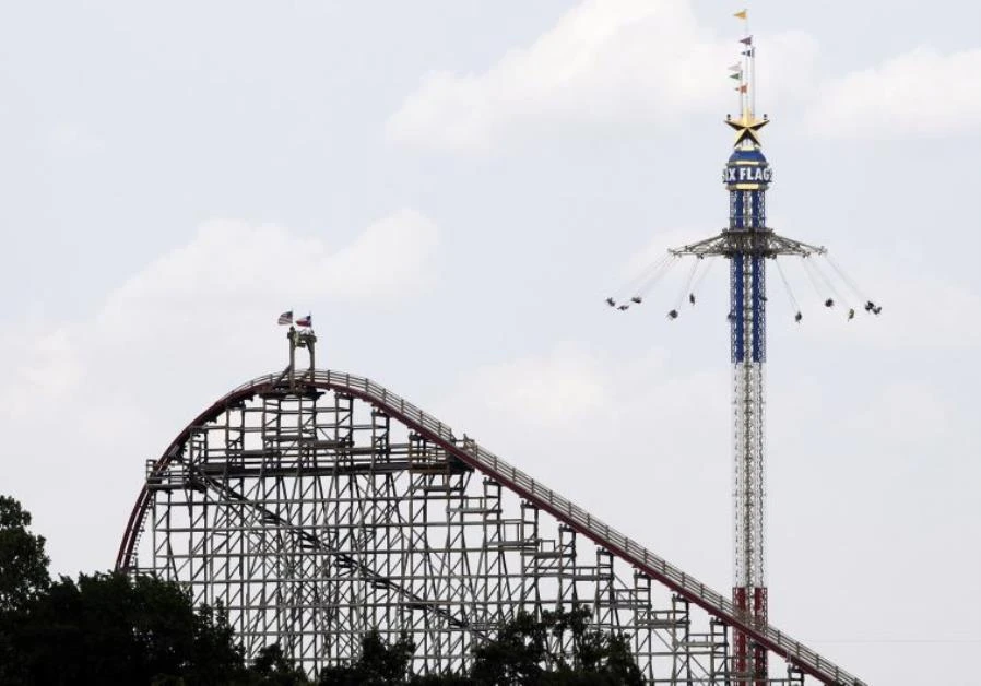 Six Flags Dubai put on hold over finance