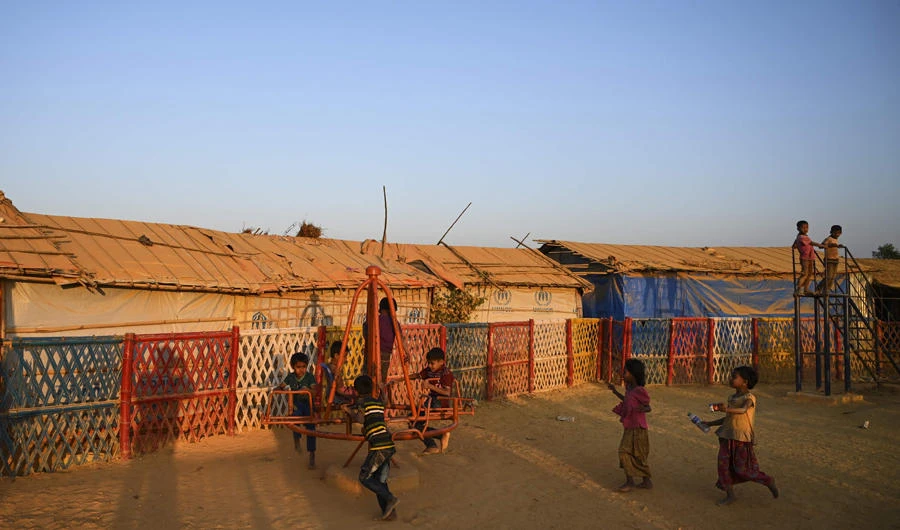 Elephants face ‘time bomb’ in Bangladesh land clash with Rohingya refugees