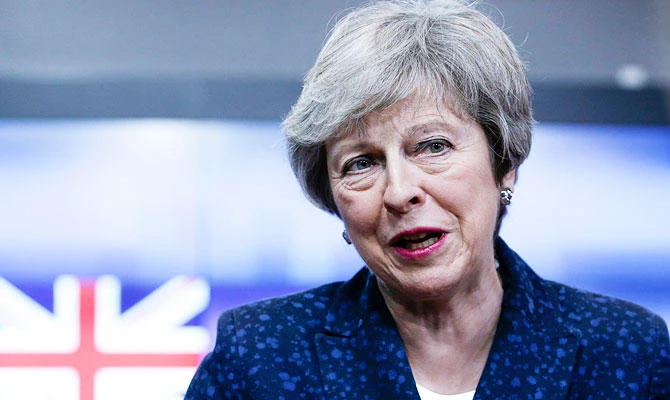 UK’s May rejects pivot toward Brexit customs union compromise