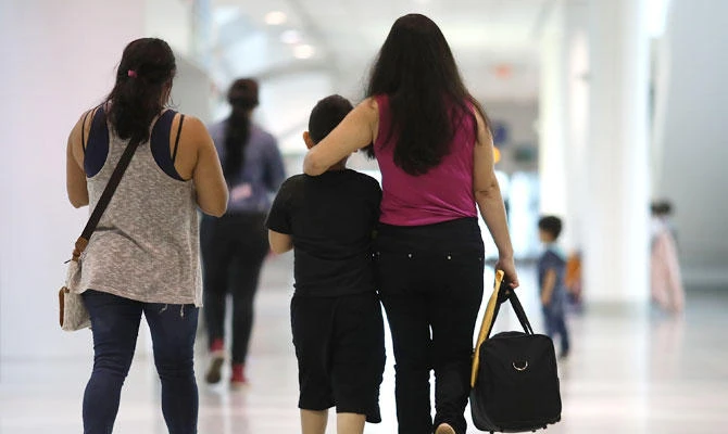 Separated migrant families demand millions from US agencies