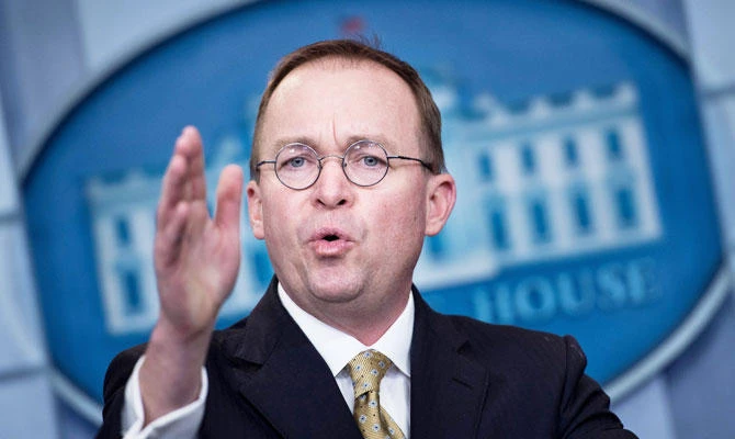 White House scrambles for money to build the wall