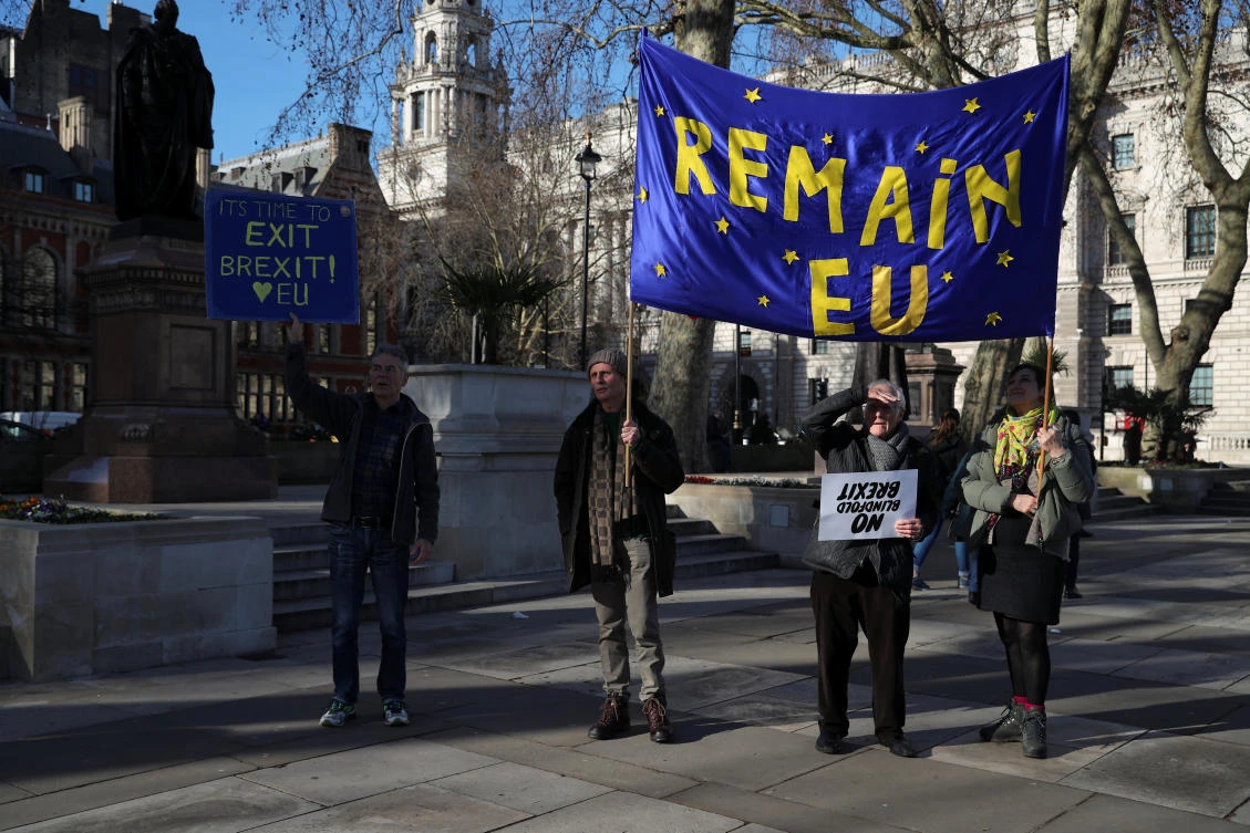 Anti-Brexit demonstrators protest outside the Houses of Parliament, in Westminster, London, Britain, February 14, 2019. (Reuters)