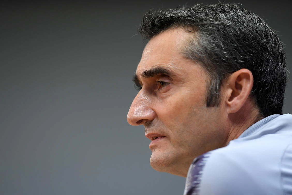 Ernesto Valverde to stay in Barcelona dugout after contract extension