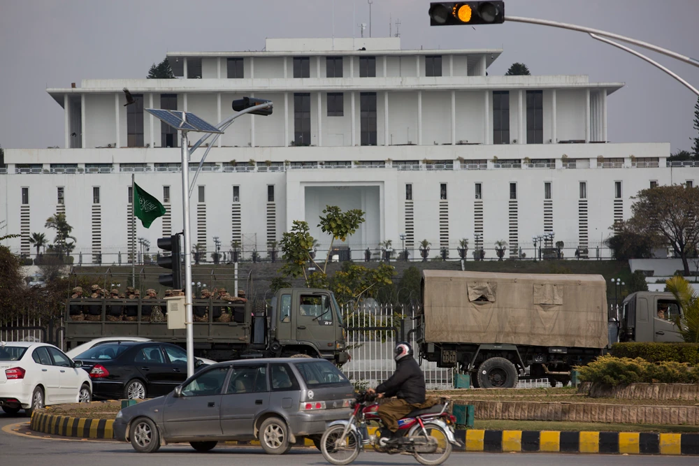 Saudi Arabia, Pakistan ‘to sign deals worth up to $20 billion’