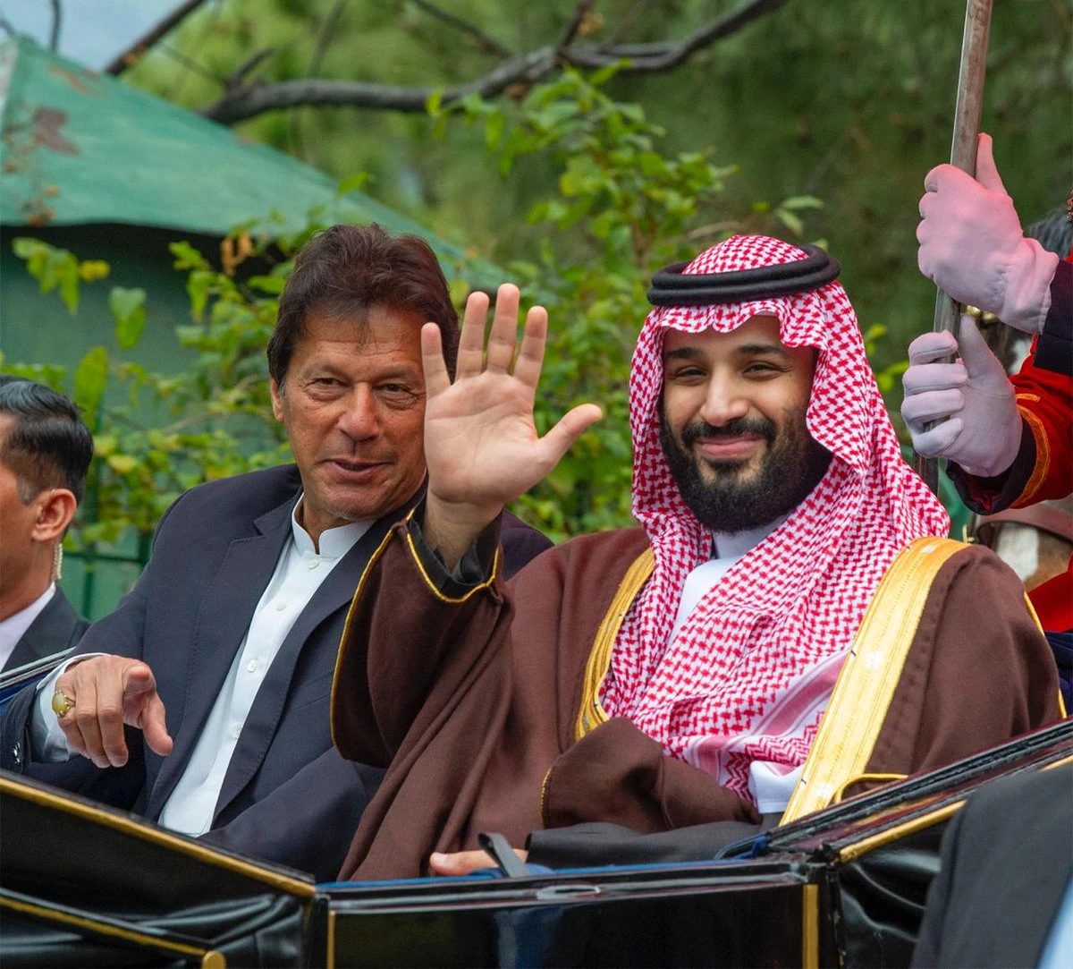Saudi crown prince receives Pakistan’s highest civilian award