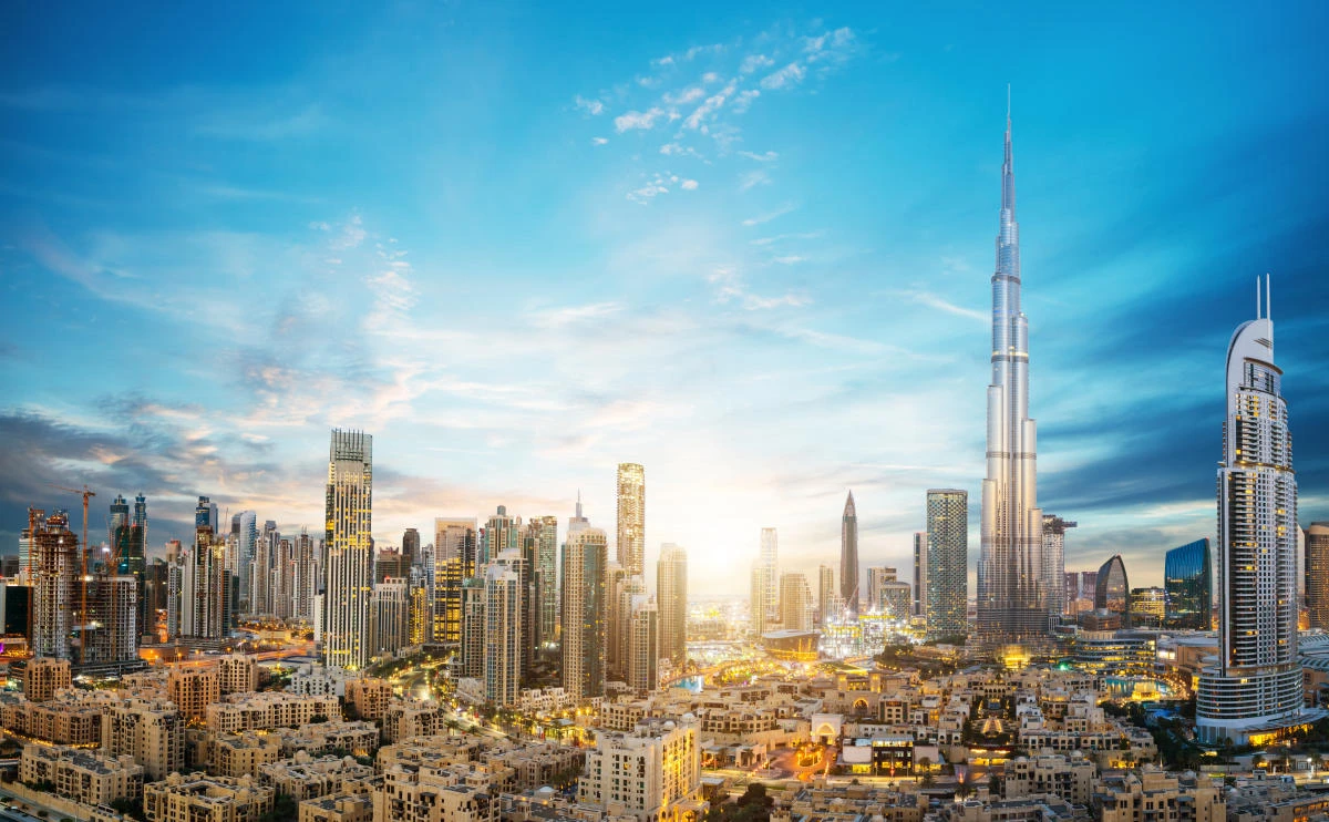 The number of tourists visiting from Oman and Pakistan fell slightly. (File/Shutterstock)