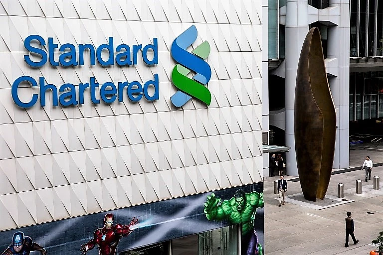 StanChart to cut costs, divest businesses in fresh growth strategy