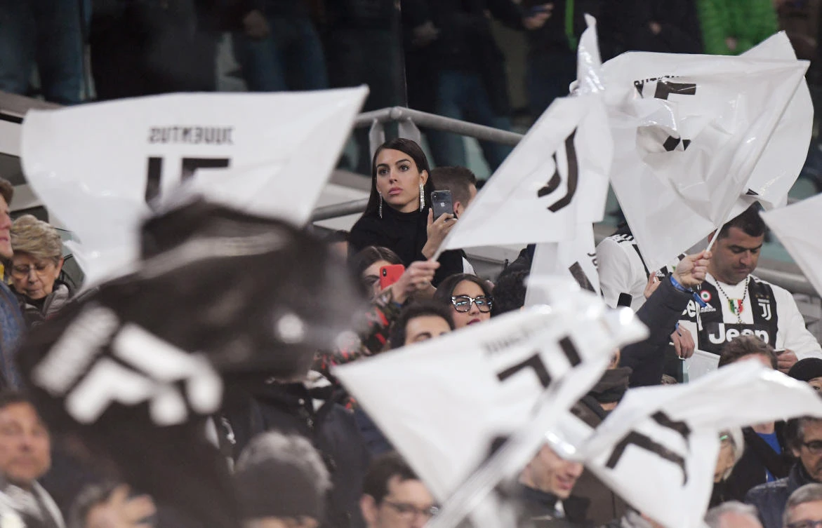 Soccer Football - Champions League - Round of 16 Second Leg - Juventus v Atletico Madrid - Allianz Stadium, Turin, Italy - March 12, 2019 Georgina Rodriguez, girlfriend of Juventus' Cristiano Ronaldo, before the match REUTERS/Alberto Lingria