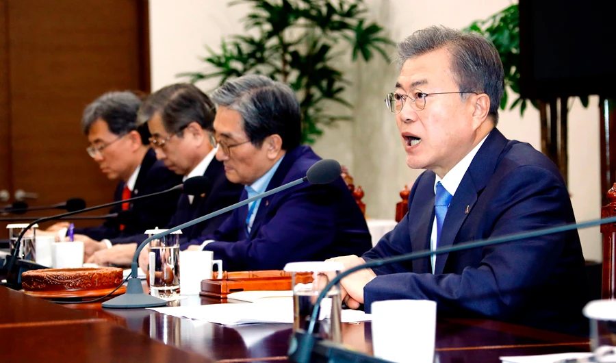 Seoul calls for three-way talks after Trump-Kim collapse