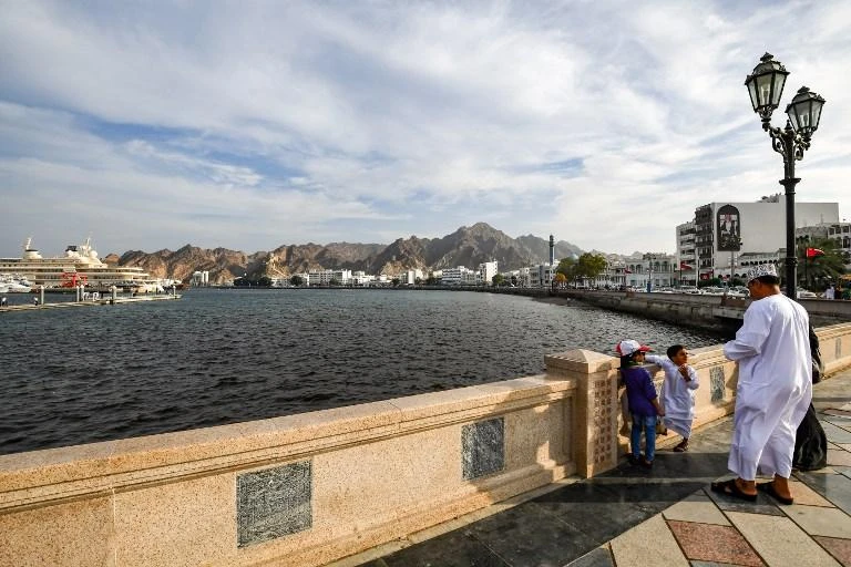 Moody’s downgraded the long-term issuer and senior unsecured bond ratings of Oman to Ba1 from Baa3. (AFP)