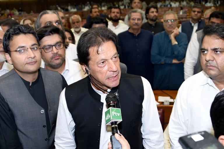 Imran Khan says no militant groups will be allowed to operate on Pakistani soil