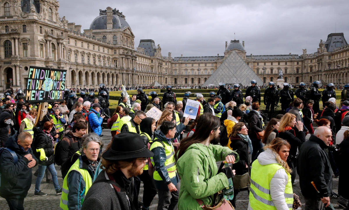 French yellow vest protests hold 17th weekend of marches