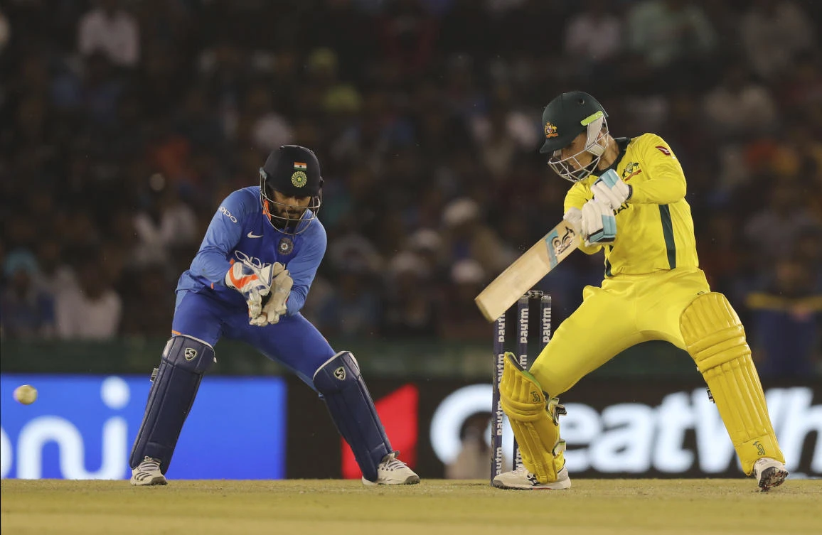 Handscomb hundred sets up record chase for Australia over India and winner-takes-all clash