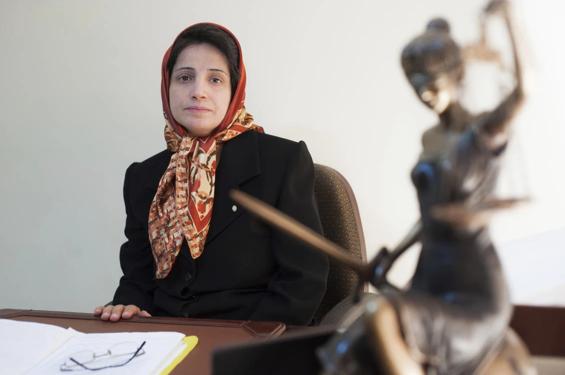 Iran rights lawyer Nasrin Sotoudeh sentenced to 7 years in jail