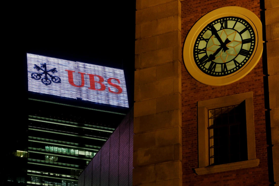 Hong Kong IPOs need at least one sponsoring bank, such as UBS, which typically takes the lead in running the IPO and collects a larger proportion of fees than banks listed only as bookrunners. (Reuters)