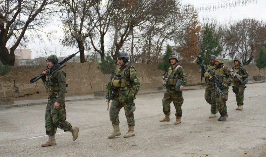 Afghan government delegation heads north to defuse tension with regional leader