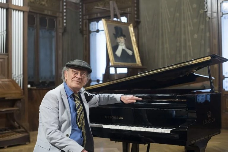 Retired musicians enjoy ‘grand finale’ at Verdi home