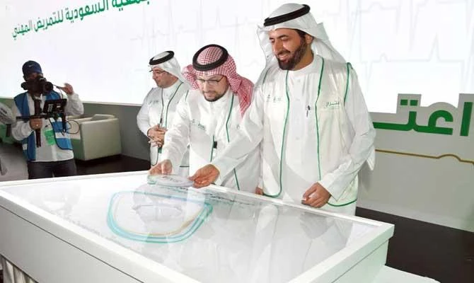 Al-Rabiah said the prize would help to promote nursing as a humanitarian pursuit in schools and universities. (SPA)