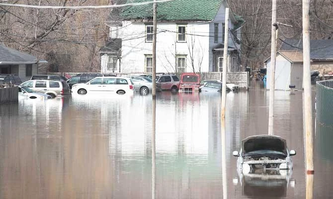 Three dead, one missing in devastating floods across US Midwest