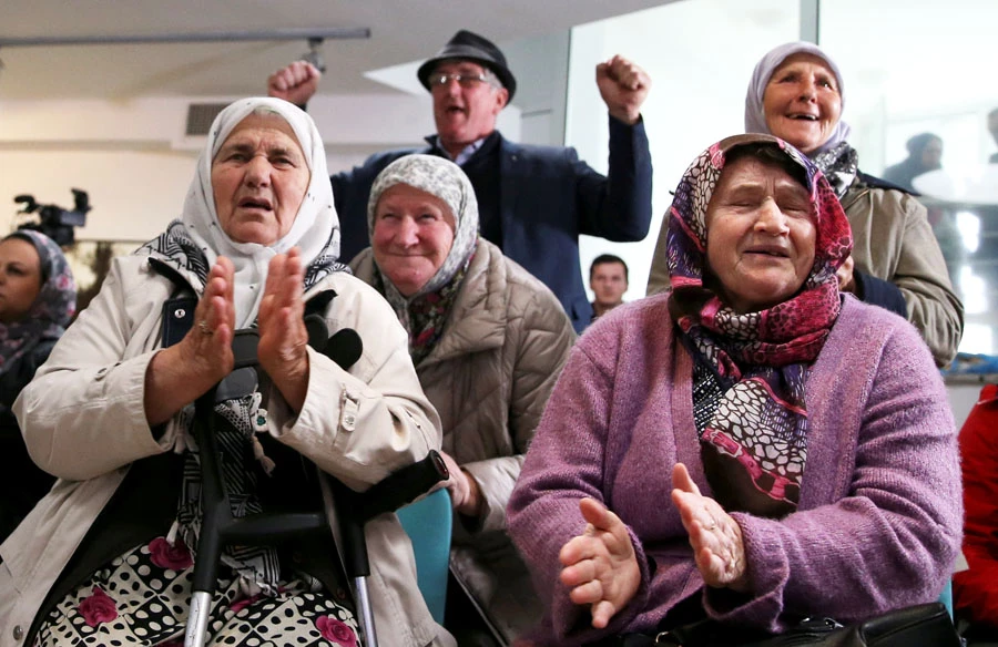 Bosnians welcome UN verdict against Karadzic