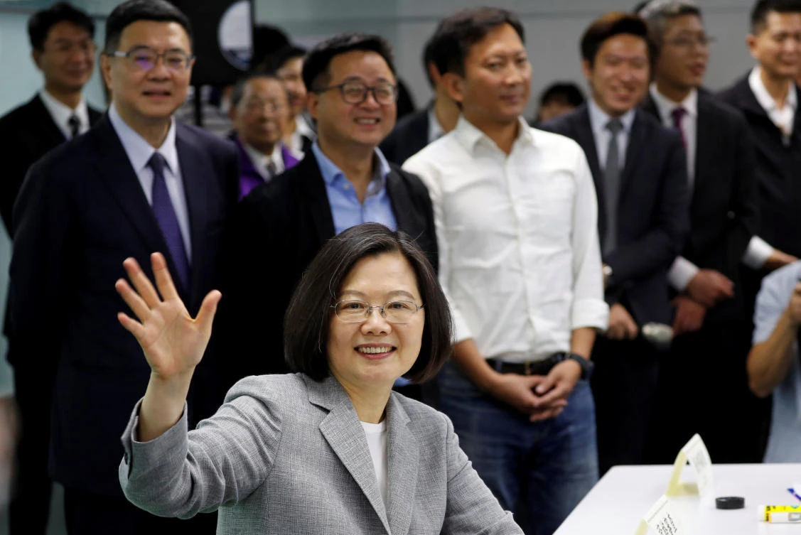 Taiwan leader Tsai Ing-wen tours Pacific allies, with Hawaii stopover