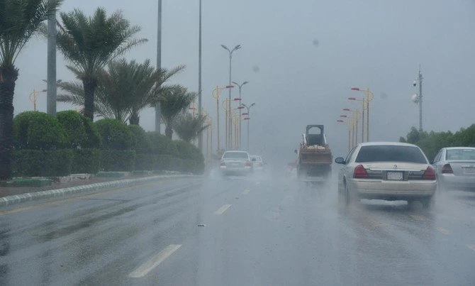 Saudi Arabia’s General Authority for Meteorology and Environmental Protection issued weather warnings across some areas of the Kingdom on Saturday. (File photo/SPA)