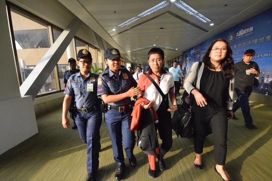 Philippine news site chief and Duterte critic freed on bail after latest arrest