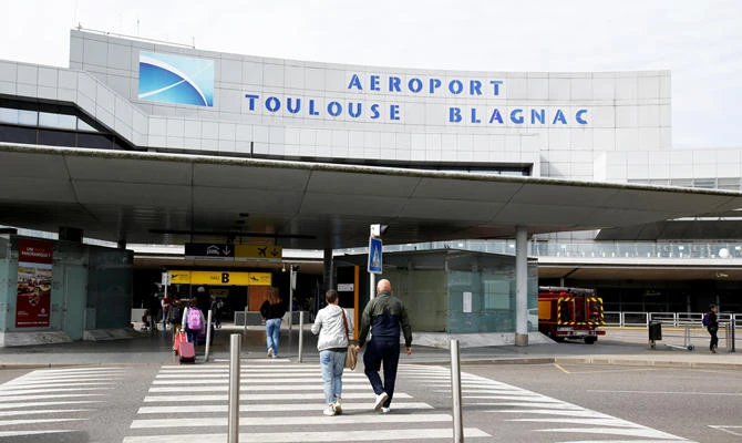 A view shows the Toulouse-Blagnac airport in Blagnac, southern France, on April 1, 2019. (REUTERS/Regis Duvignau)