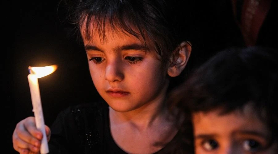 With the collapse of the last Daesh bastion in Syria last month, the fate of foreign fighters and their families has become a significant problem for governments as the conflict against Daesh draws to a close. (File/AFP)