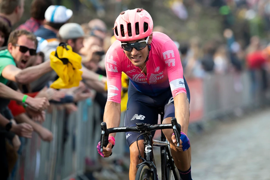 Italian cyclist Alberto Bettiol of EF Education First Pro Cycling competes in the 'Patersberg' climb in Kluisbergen during the 103rd edition of the 'Tour of Flanders' one day cycling race, 270,1km from Antwerp to Oudenaarde, on April 7, 2019. (AFP)