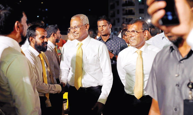 Former Maldives president makes comeback with landslide win