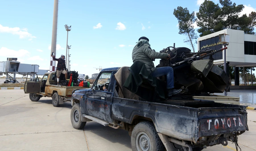Clashes in the south of Libyan capital leave 25 dead