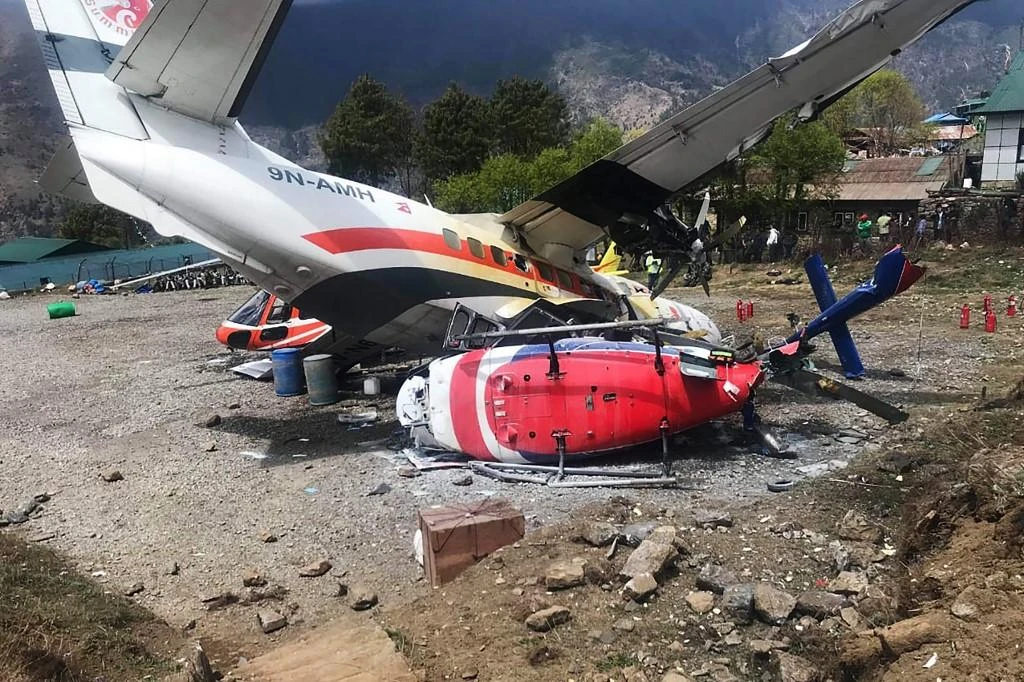 Three killed in aircraft runway accident near Everest