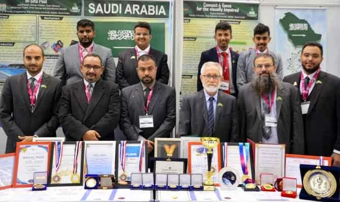 The KAU students participated in nine innovative projects, where they won two exclusive prizes and eight medals: three gold medals, three silver medals and two bronze medals. (SPA)