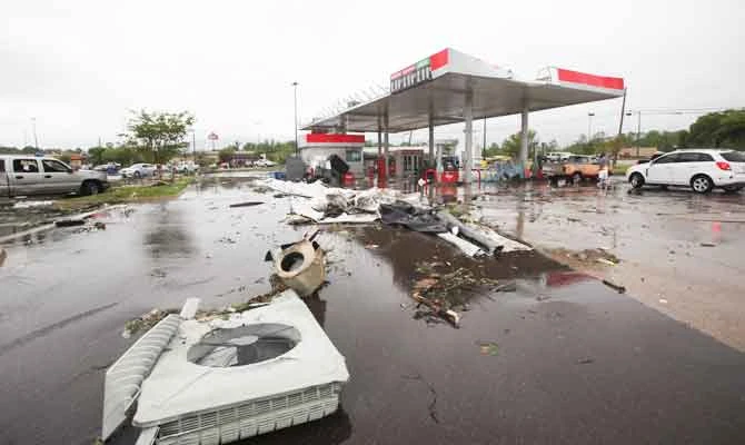 A gas station is damaged following severe weather, Saturday, April 13, 2019 in Vicksburg, Miss. (AP)