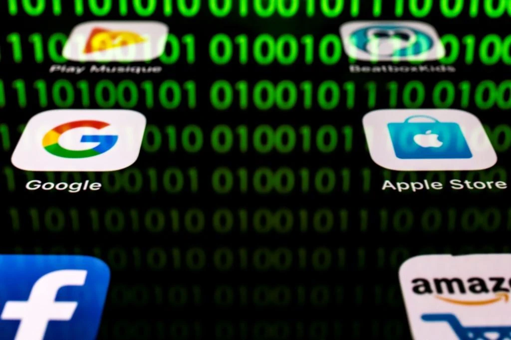 EU countries back copyright reform targeting Google, Facebook