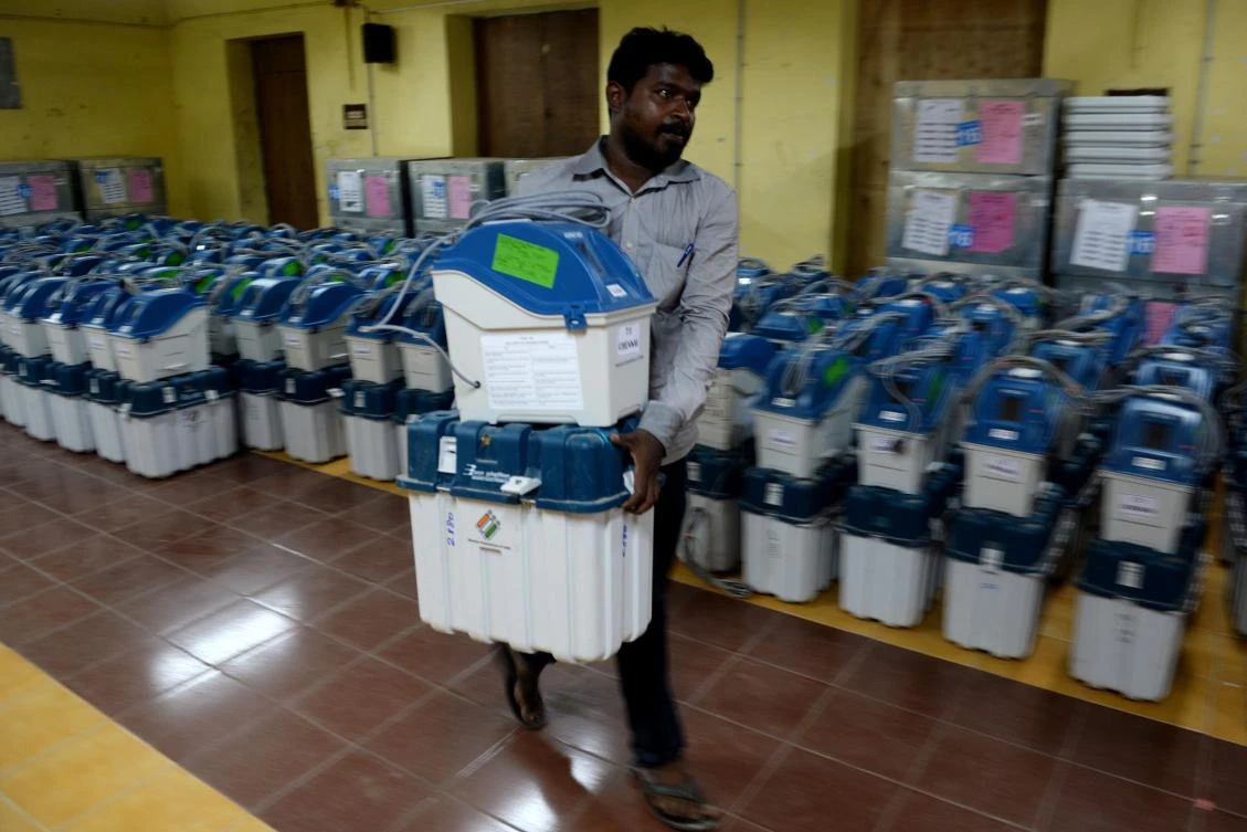 Tens of millions of Indians joined nationwide queues on April 11 to give their verdict on nationalist prime minister Narendra Modi as the world’s biggest election started amid deadly clashes. (AFP)